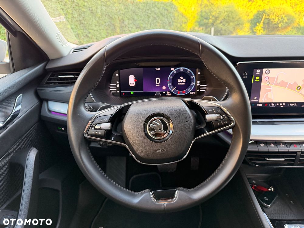 Skoda Octavia 2.0 TDI DSG 4x4 Clever - 18