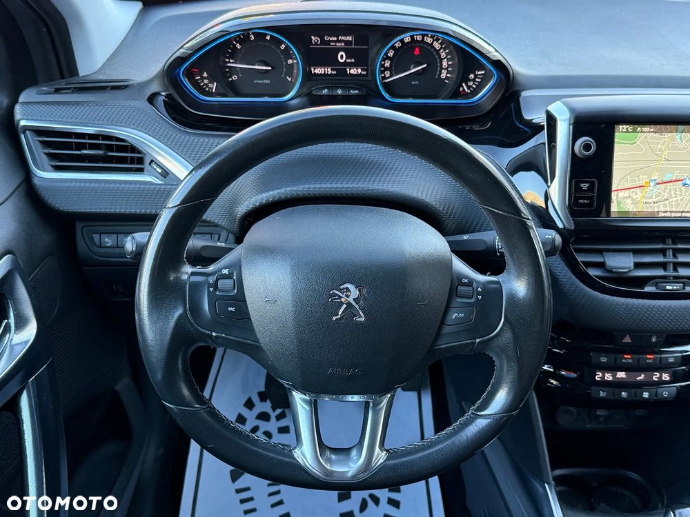 Peugeot 2008 1.2 VTi Allure - 6