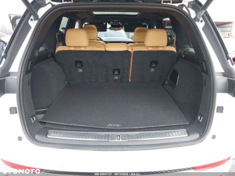 Jeep Grand Cherokee - 7