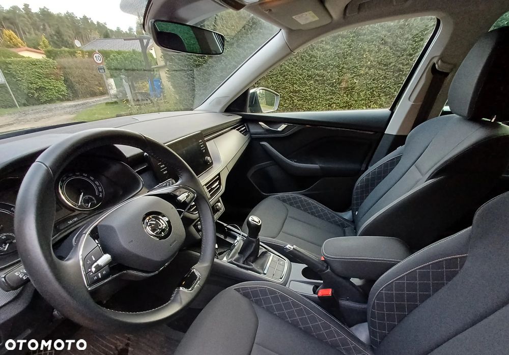Skoda Kamiq 1.0 TSI Ambition - 12