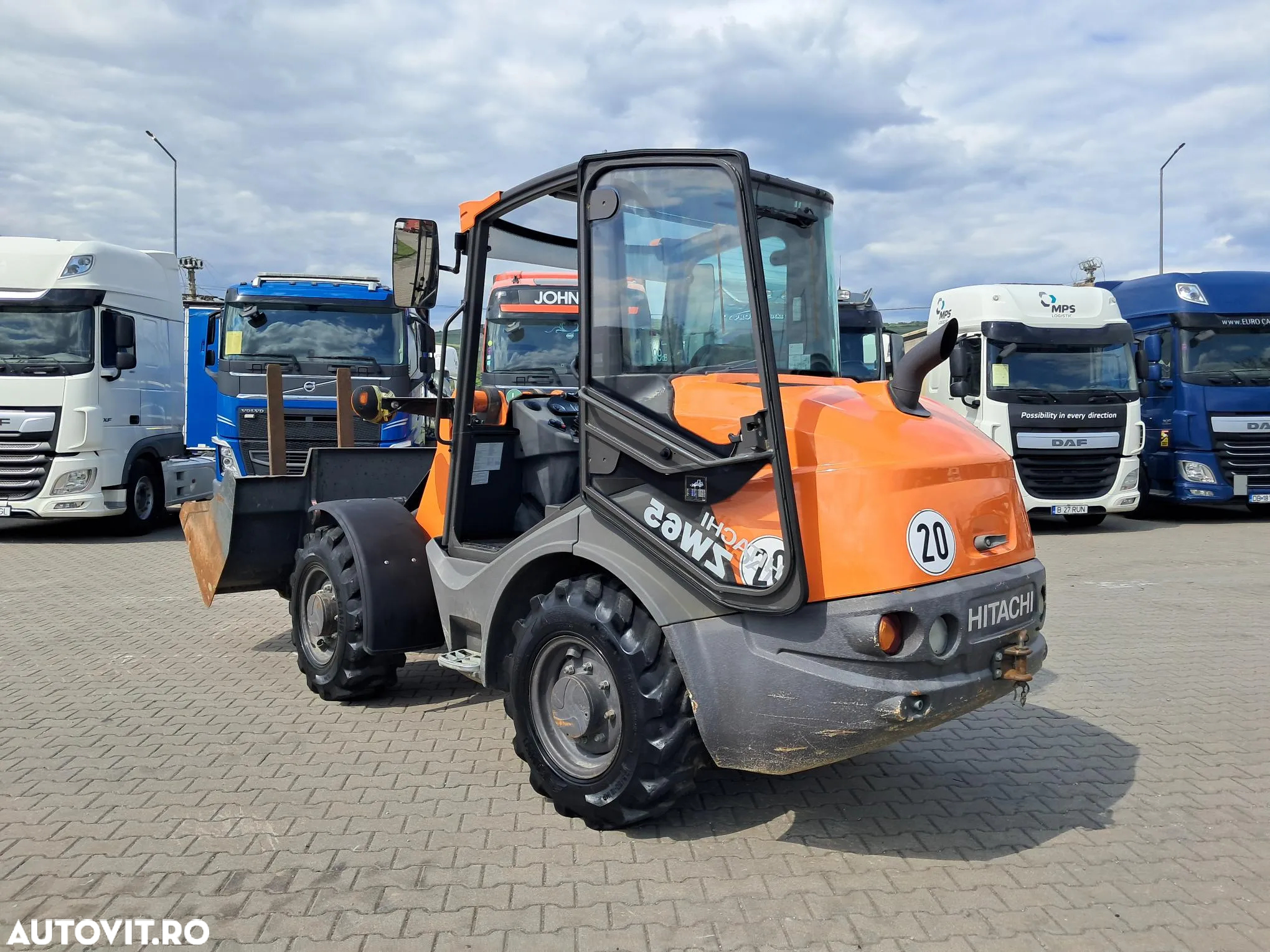 Hitachi ZW65-6 CUPA SI FURCA - 4