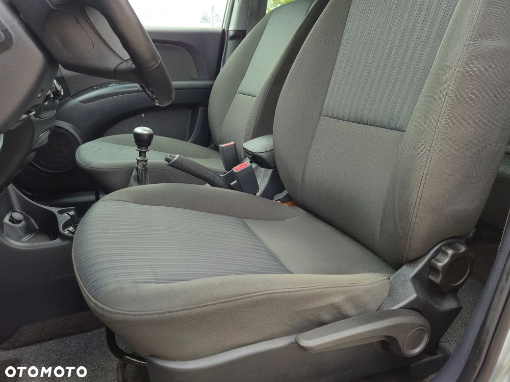 Kia Sportage 2.0 CRDI 4WD LX - 16