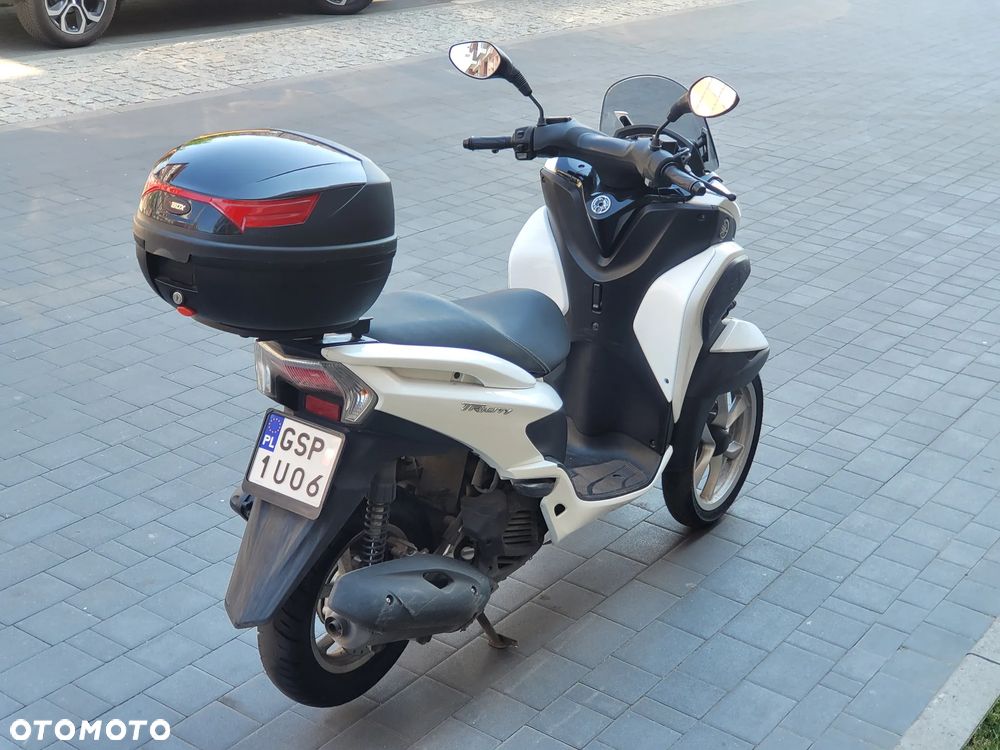 Yamaha Tricity - 5