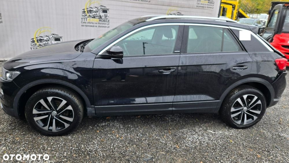 Volkswagen T-Roc - 37