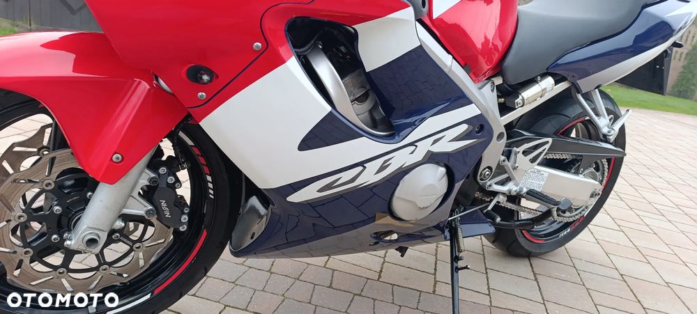 Honda CBR - 41