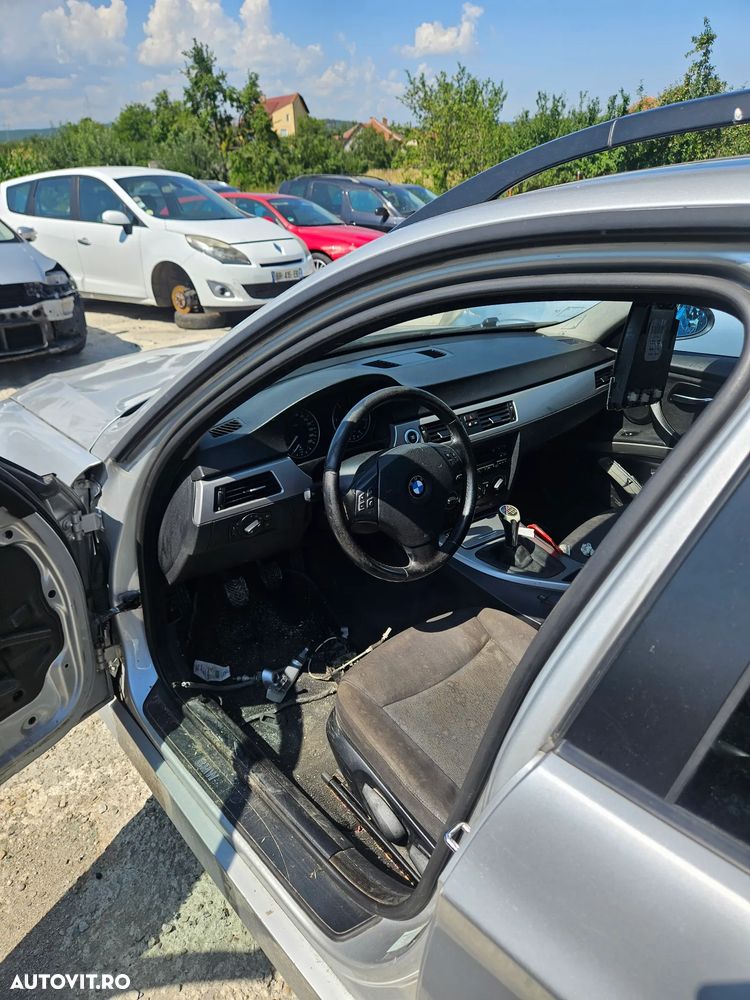 Dezmembrez bmw e91 - 6