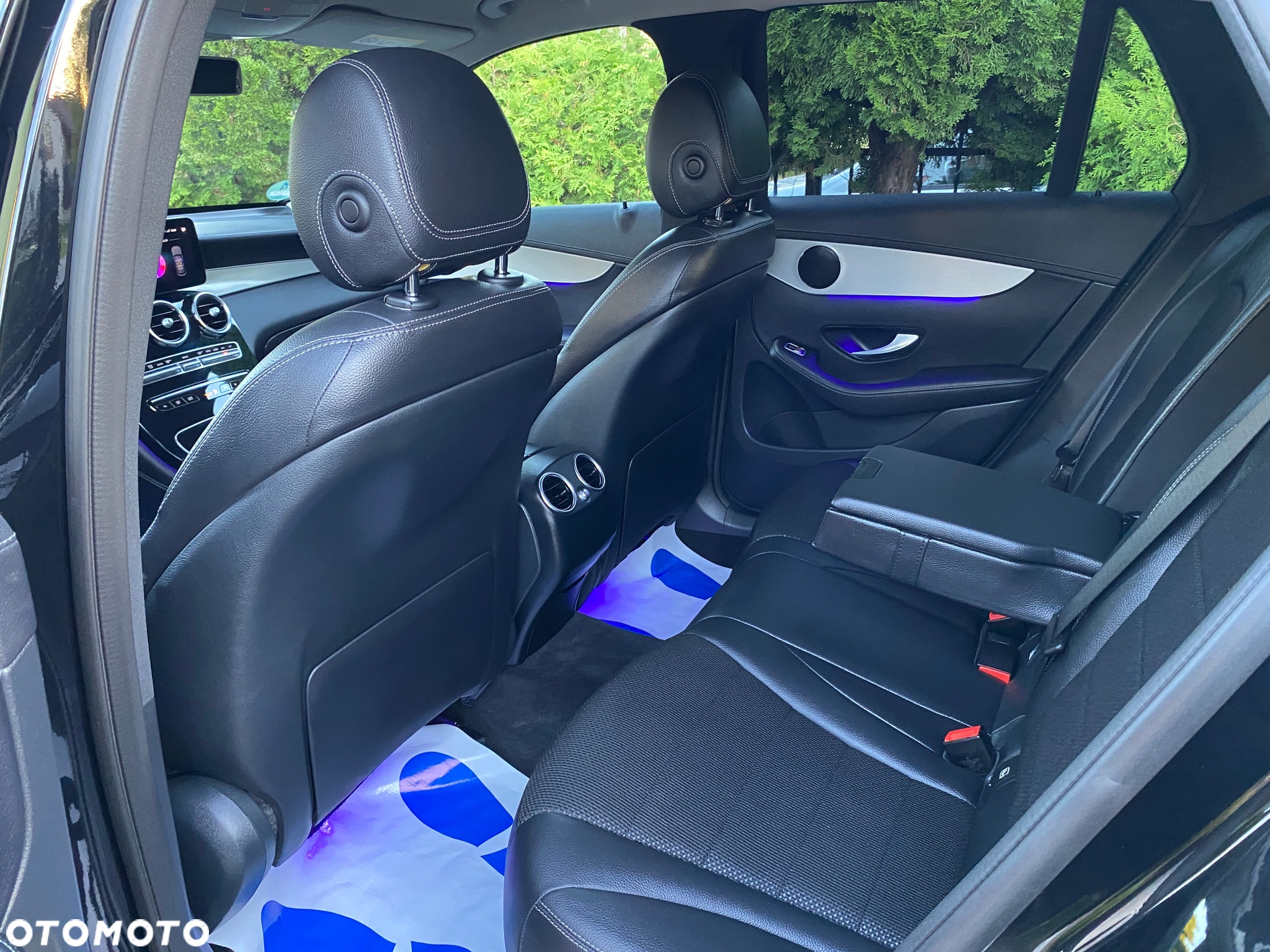 Mercedes-Benz GLC 220 d 4Matic 9G-TRONIC AMG Line - 22