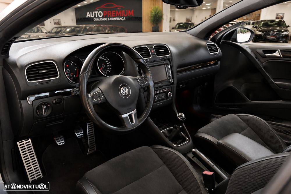 VW Golf Cabriolet 1.6 TDi BlueMotion Exclusive - 9