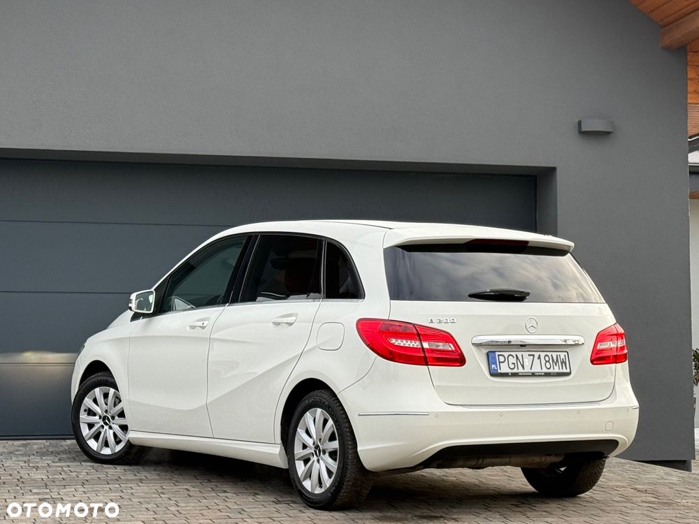 Mercedes-Benz Klasa B 200 7G-DCT Edition - 6