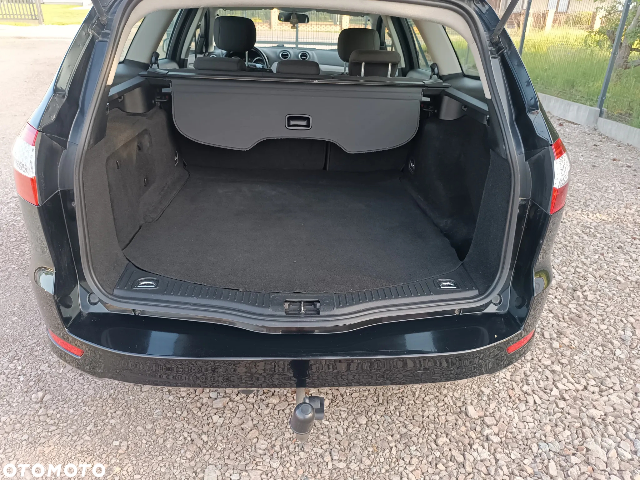 Ford Mondeo 1.8 TDCi Ambiente - 26