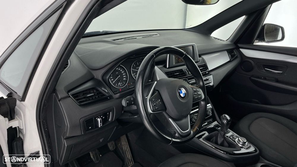 BMW 216 Active Tourer d Advantage - 9