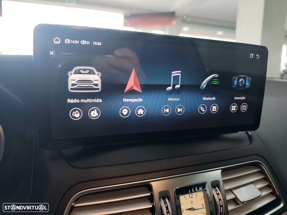 Mercedes-Benz E 250 CDi Avantgarde BlueEfficiency Auto - 22