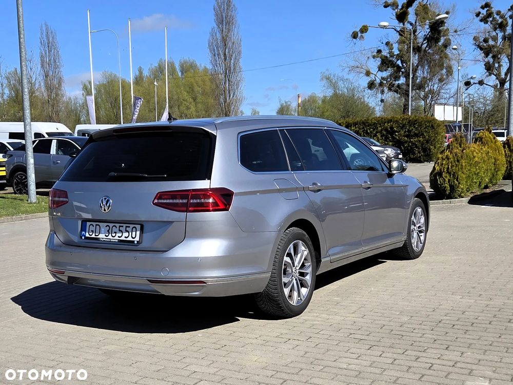 Volkswagen Passat 2.0 TDI BMT Highline DSG7 - 8