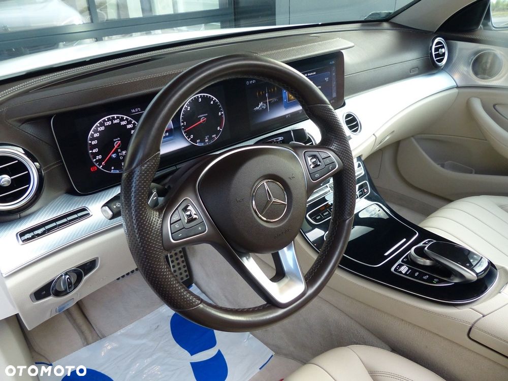 Mercedes-Benz Klasa E 350 d 4-Matic All-Terrain - 13