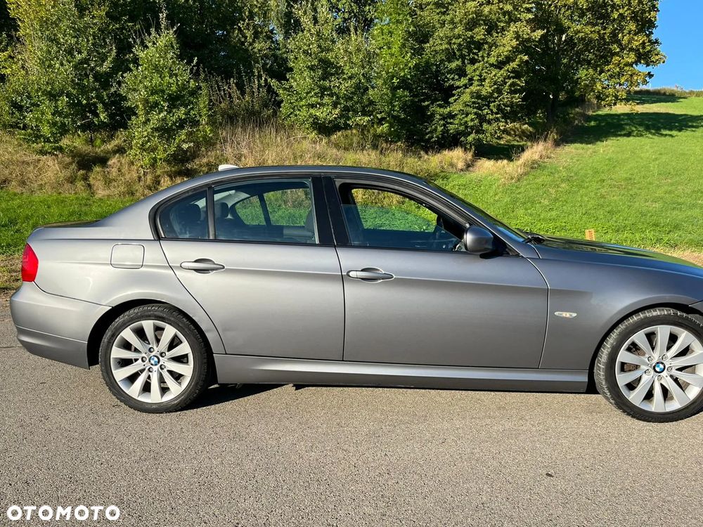 BMW Seria 3 320d - 21