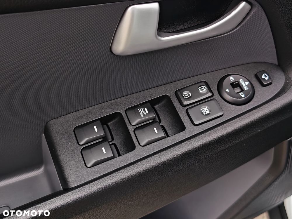 Kia Sportage 1.6 GDI L 2WD - 25