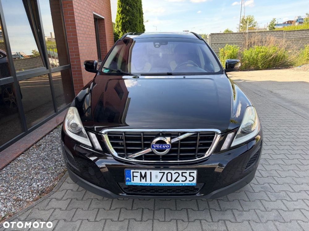 Volvo XC 60 D5 AWD Momentum - 5
