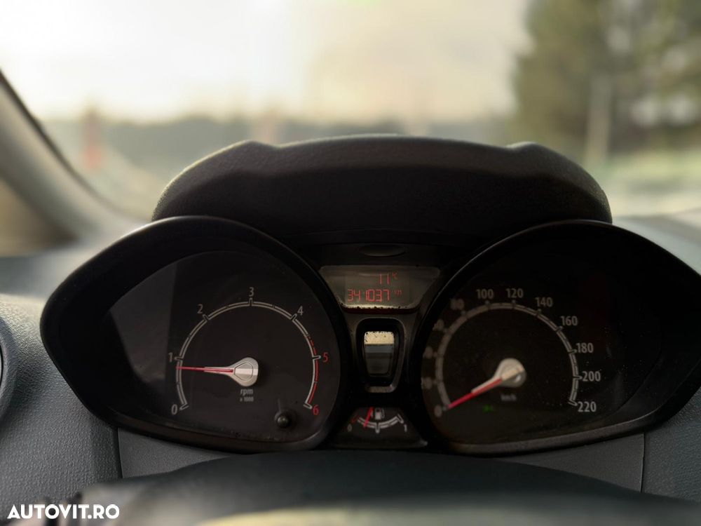 Ford Fiesta 1.4 TDCi Trend - 7