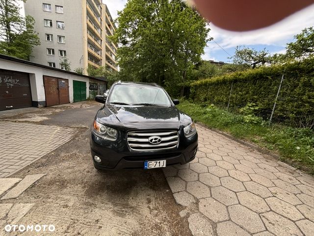 Hyundai Santa Fe - 3
