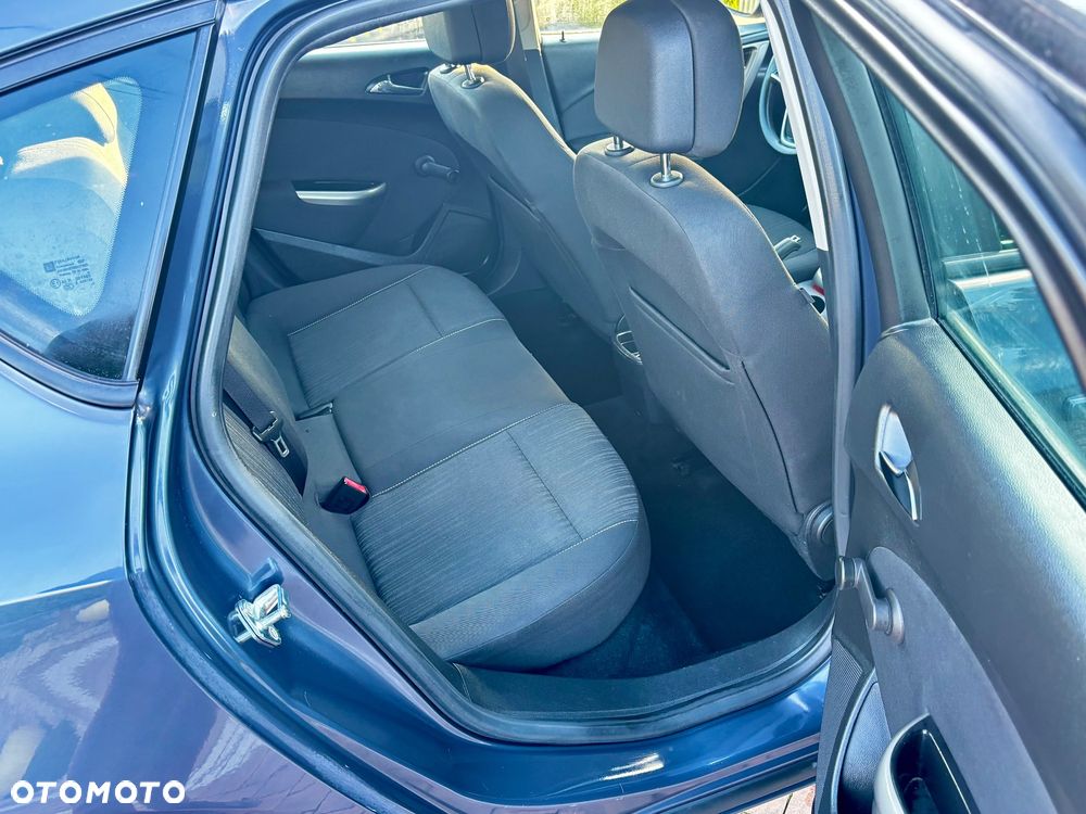 Opel Astra - 28