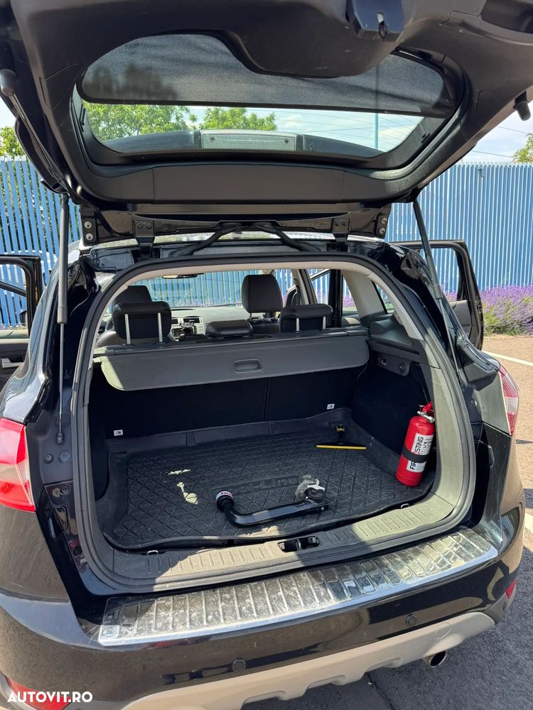Ford Kuga 2.0 TDCi 4WD Titanium - 14
