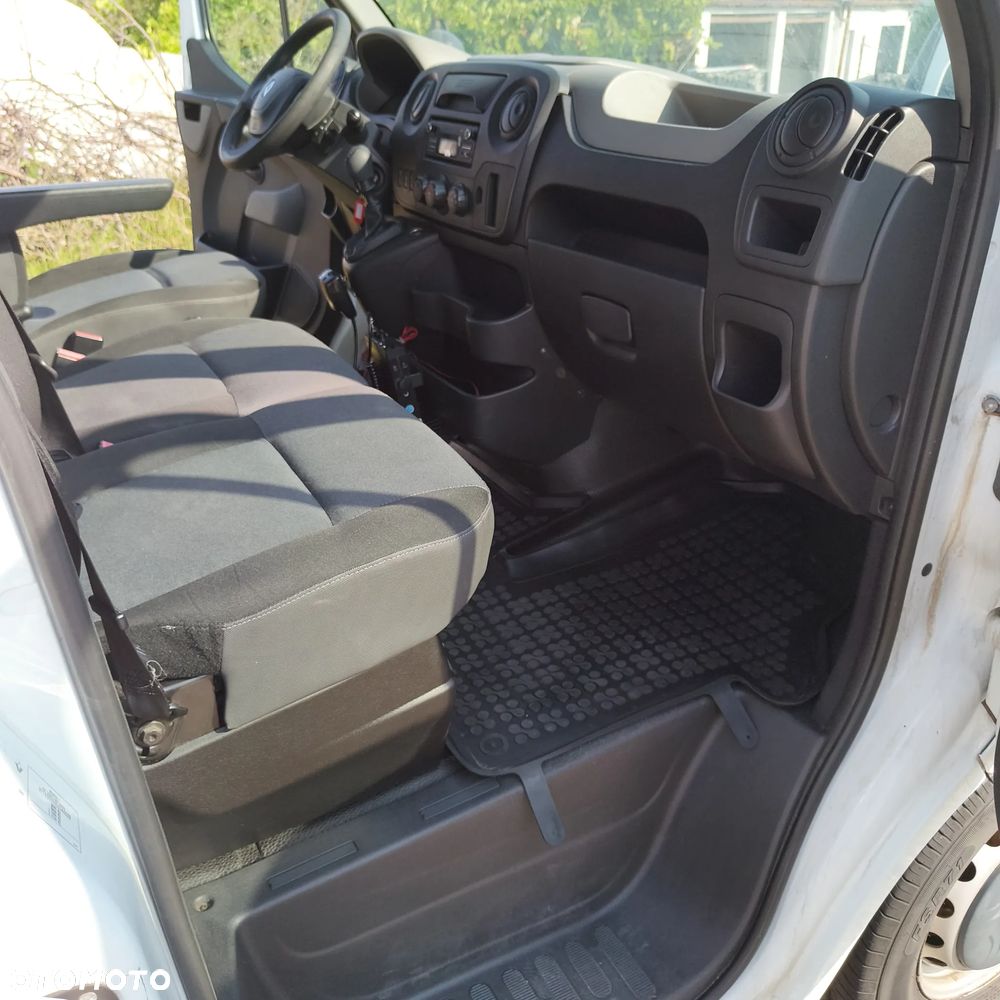 Renault Master - 16