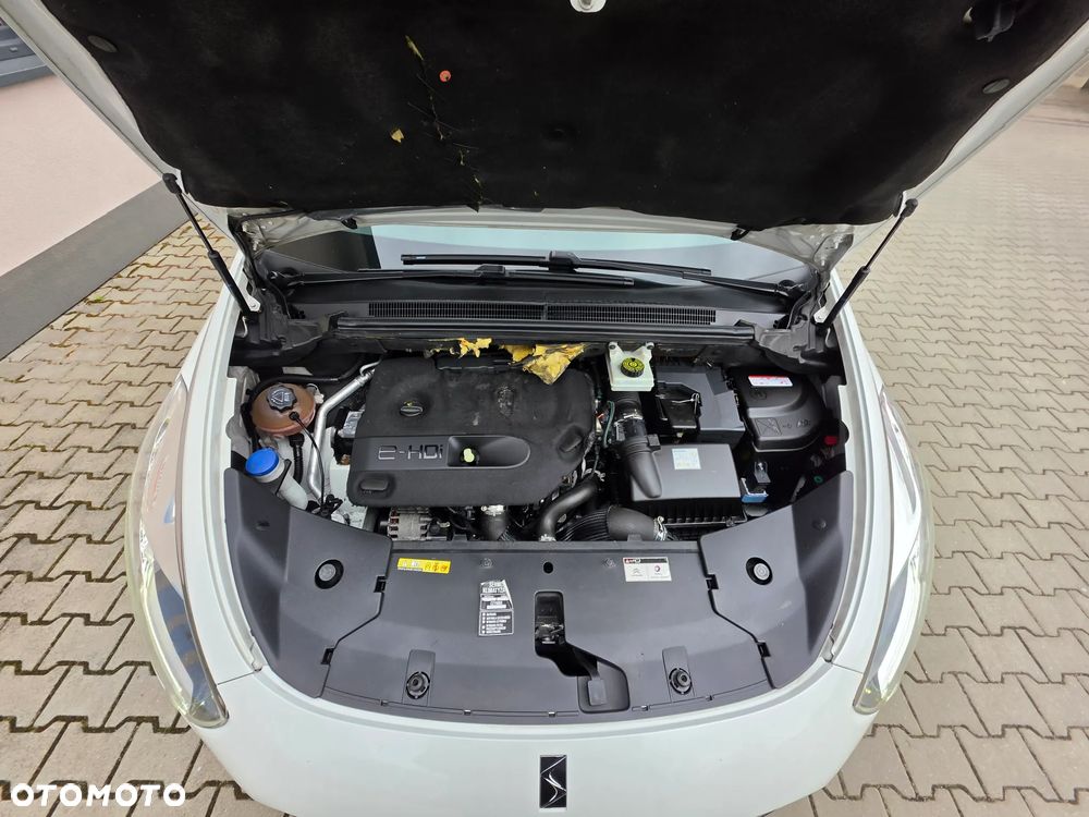 Citroën DS5 BlueHDi 180 EAT6 Business Class - 31