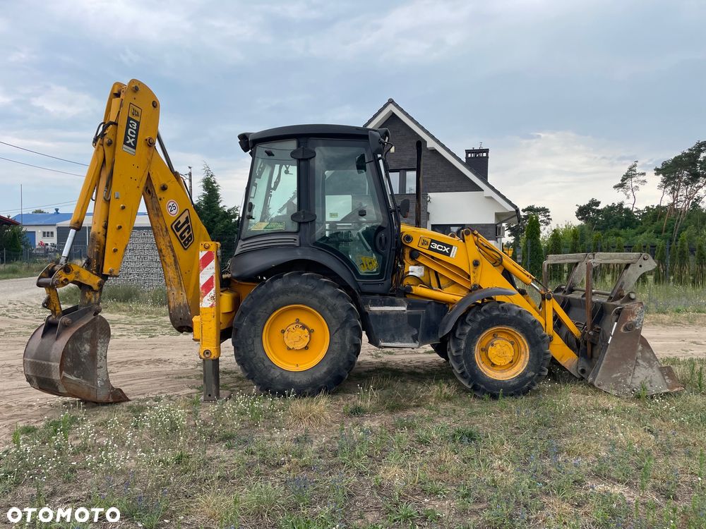 JCB 3CX Contractor - 2