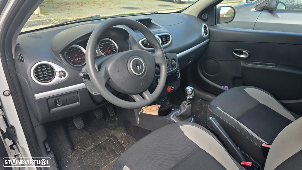 Renault Clio 1.2 TCE GT J15 - 6