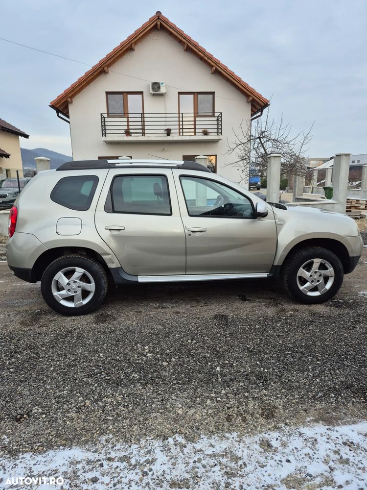 Dacia Duster 1.6 4x2 Laureate - 3