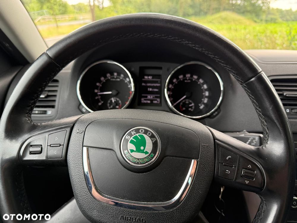Skoda Yeti 1.6 TDI GreenLine - 10