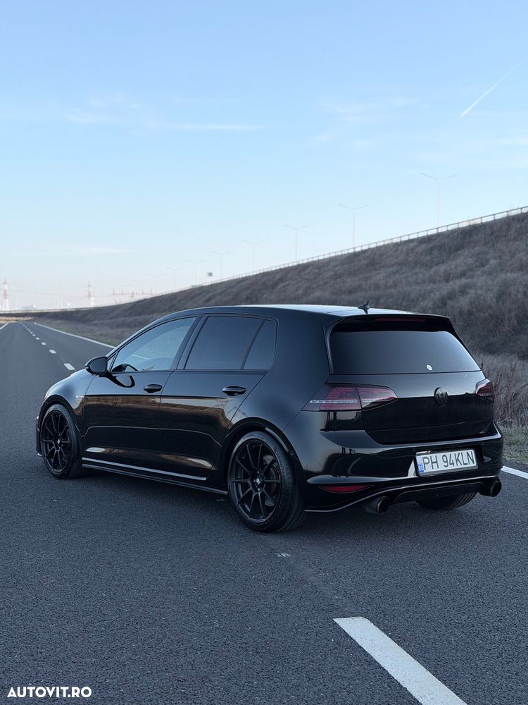 Volkswagen Golf 2.0 TSI BMT DSG GTI Performance - 3