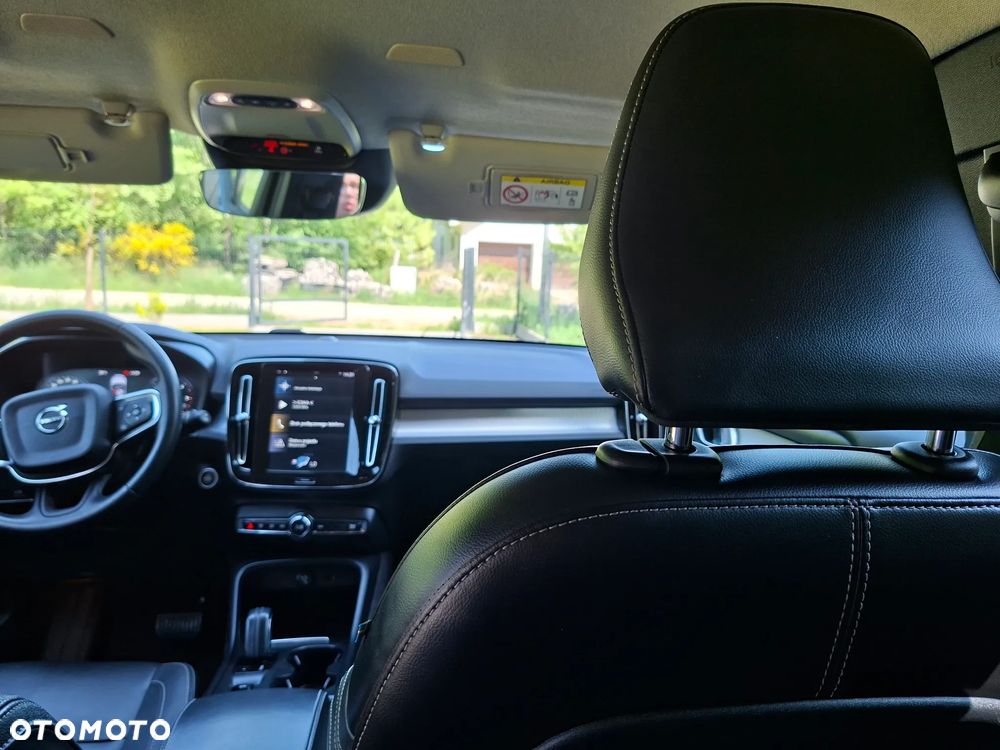 Volvo XC 40 D4 AWD Geartronic Momentum - 13