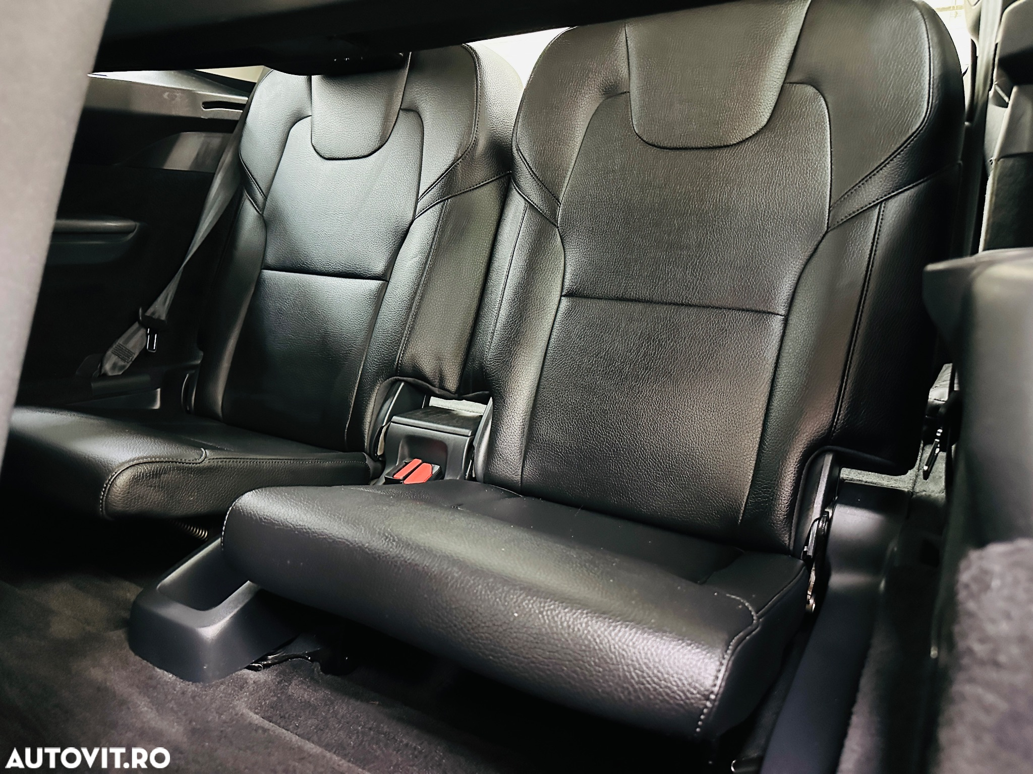 Volvo XC 90 D5 AWD Geartronic Momentum - 14