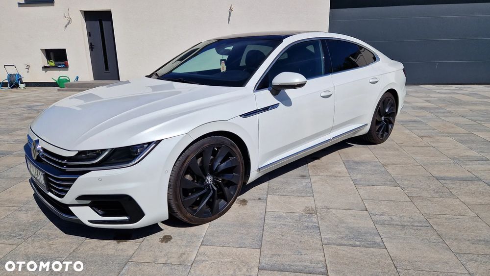 Volkswagen Arteon 2.0 TSI 4Motion R-Line DSG - 2