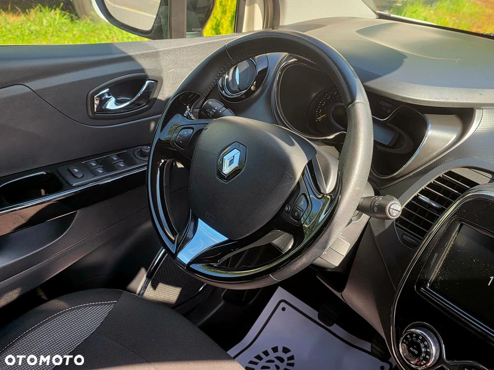 Renault Captur - 24
