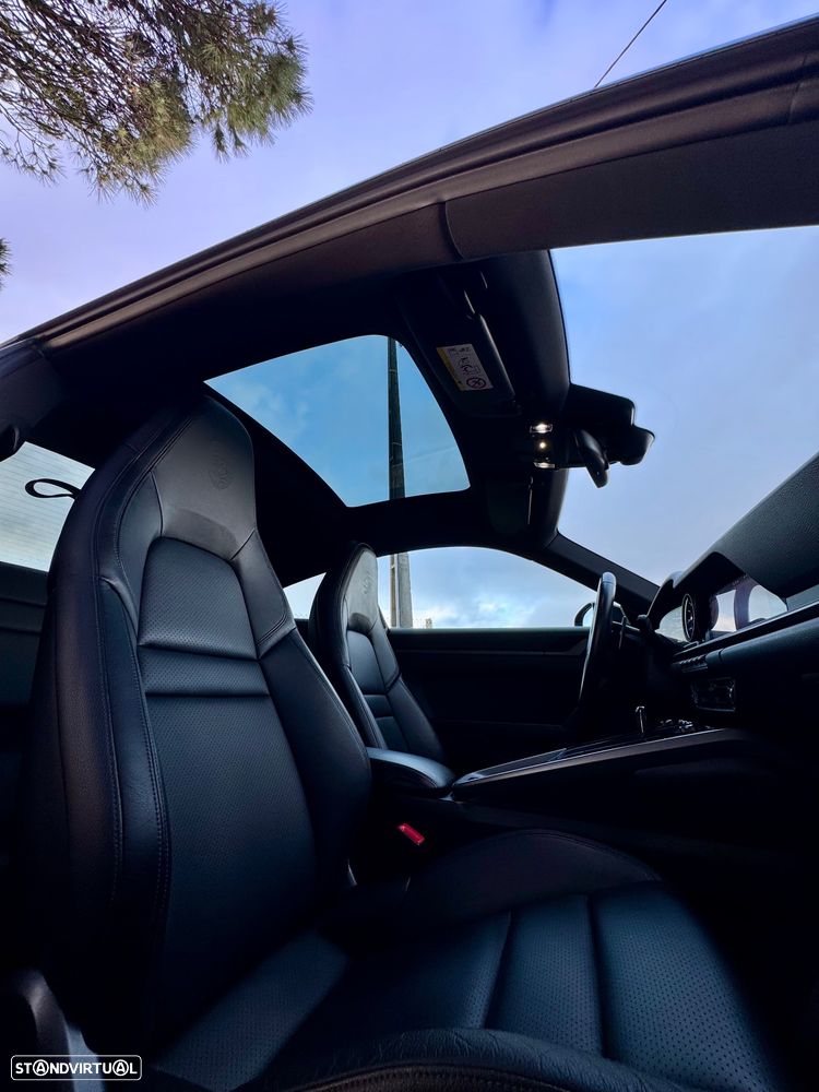 Porsche 911 (992) Carrera PDK - 9