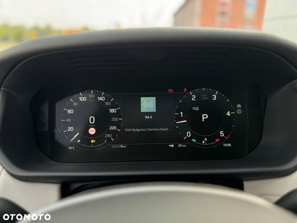 Land Rover Discovery - 12