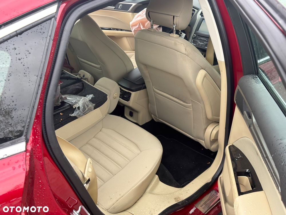 Ford Mondeo - 18