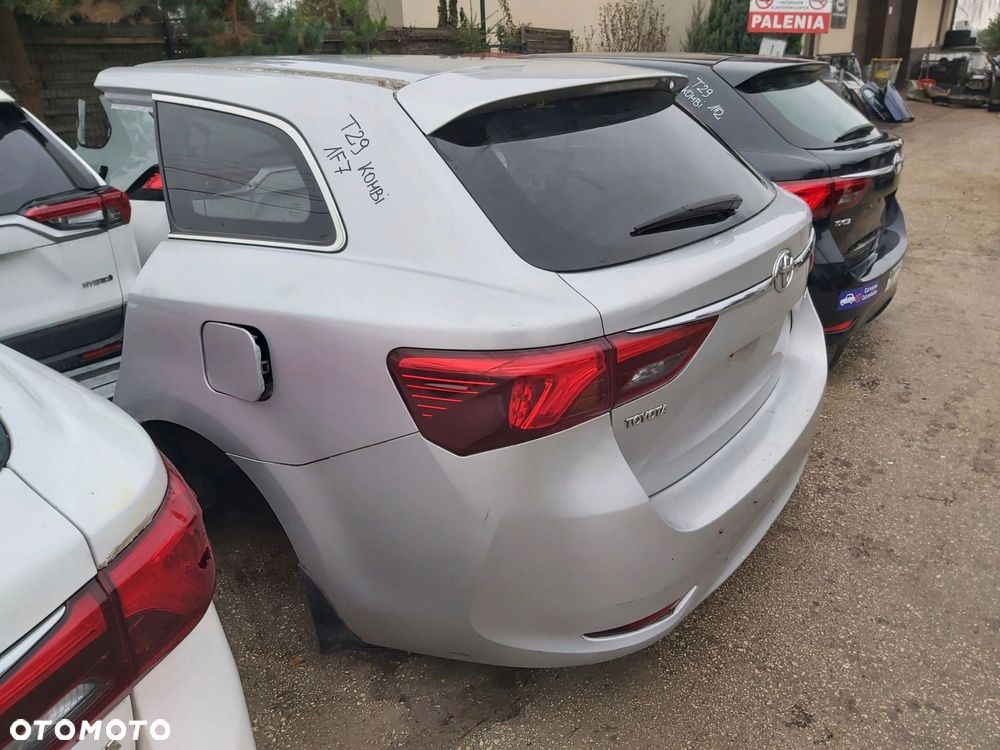 Toyota Avensis T27 Lift Kombi T29 zderzak klapa lampa tył błotnik pas tylny - 5