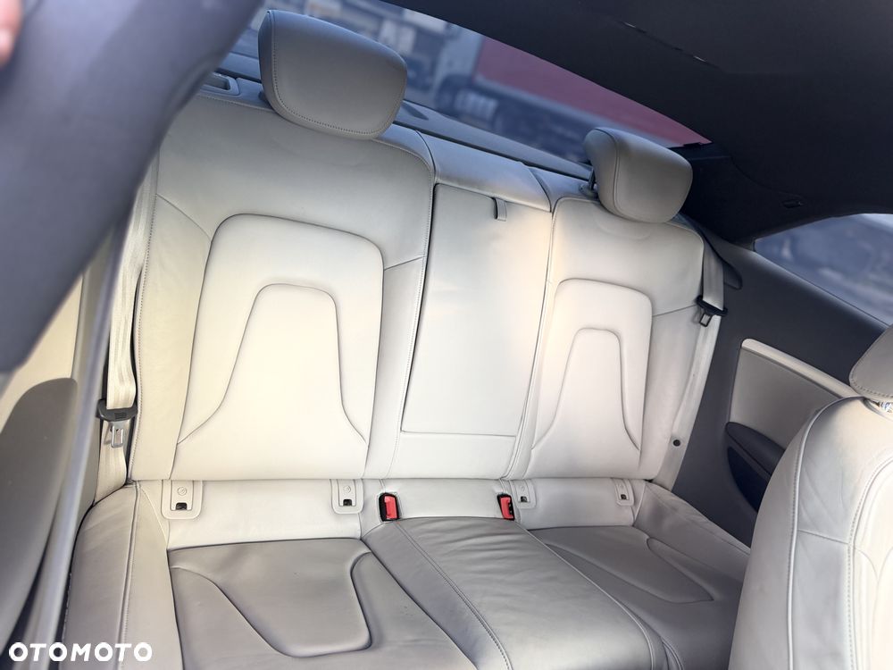 Audi A5 Coupé 3.2 FSI Multitronic - 14