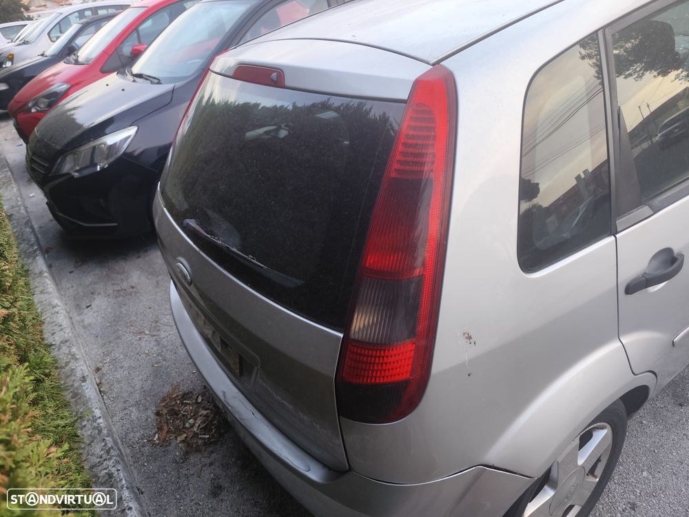 Ford Fiesta - 3