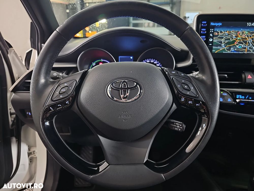 Toyota C-HR - 15