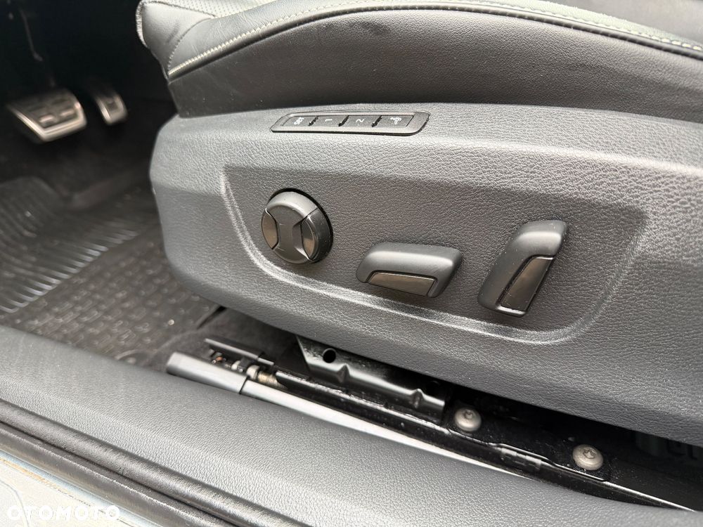 Skoda Superb 2.0 TSI 4x4 L&K DSG - 25