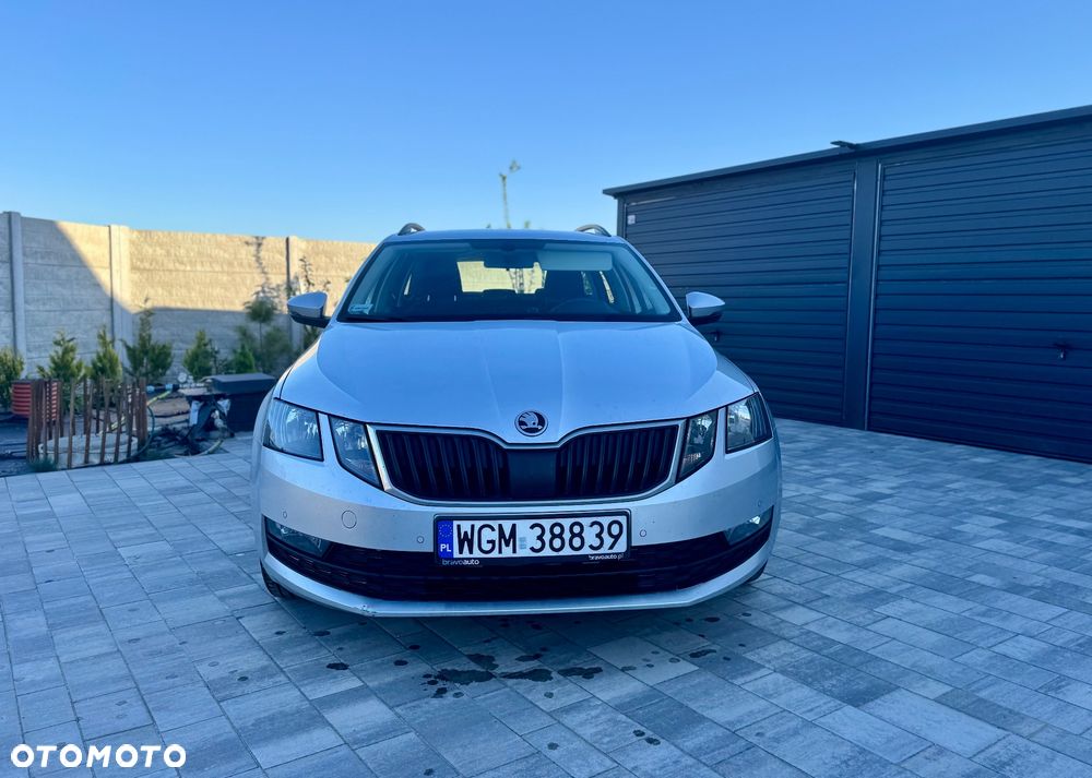 Skoda Octavia 1.6 TDI SCR Ambition - 3
