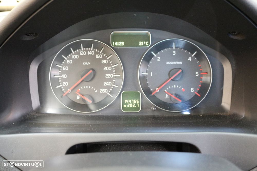 Volvo C30 1.6 D Momentum - 19