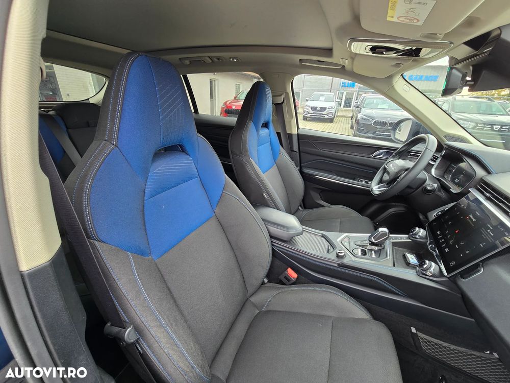 Lynk&Co 01 - 8