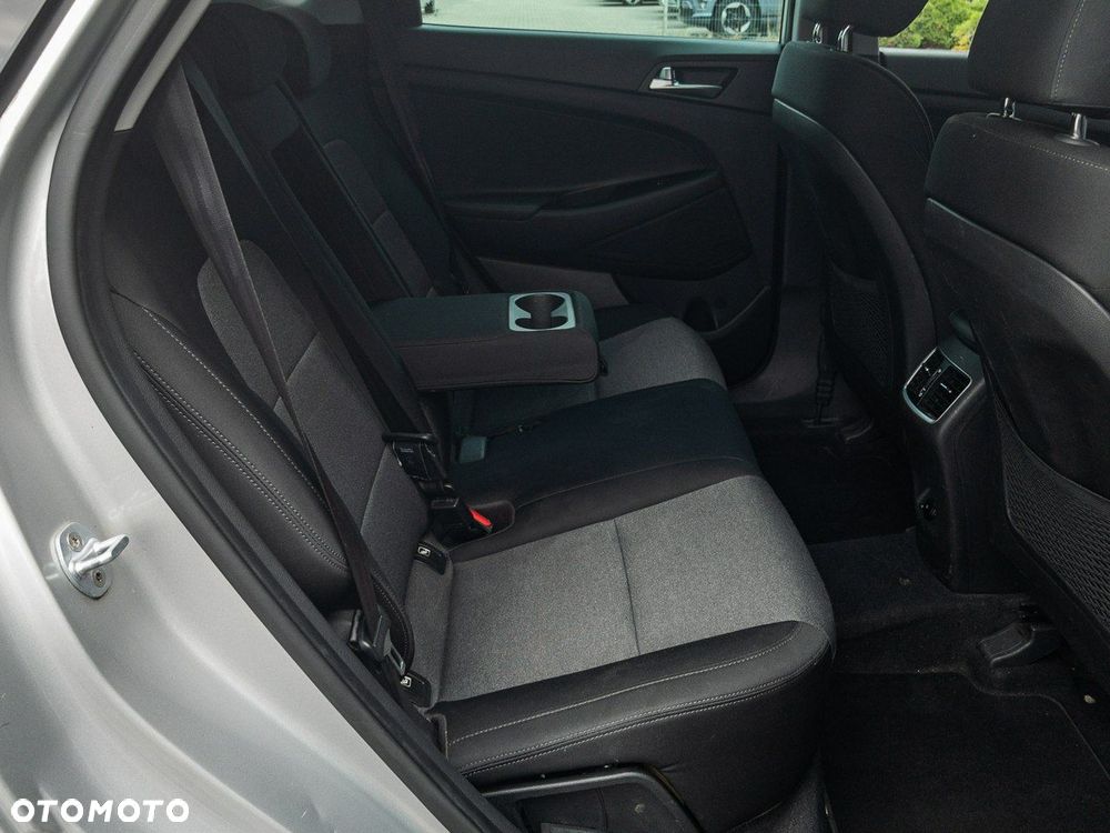 Hyundai Tucson 1.6 GDi Comfort 2WD - 27