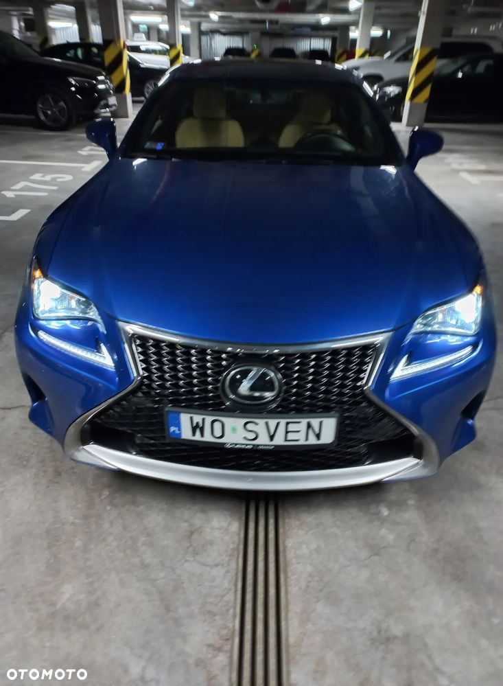 Lexus RC 200t / 300 F Sport - 23