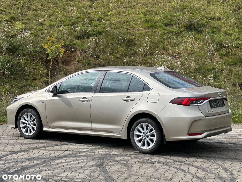 Toyota Corolla 1.8 Hybrid Comfort - 2